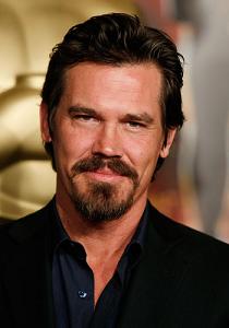 Josh Brolin mini