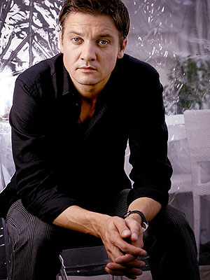 jeremy renner hurt locker. Jeremy Renner image