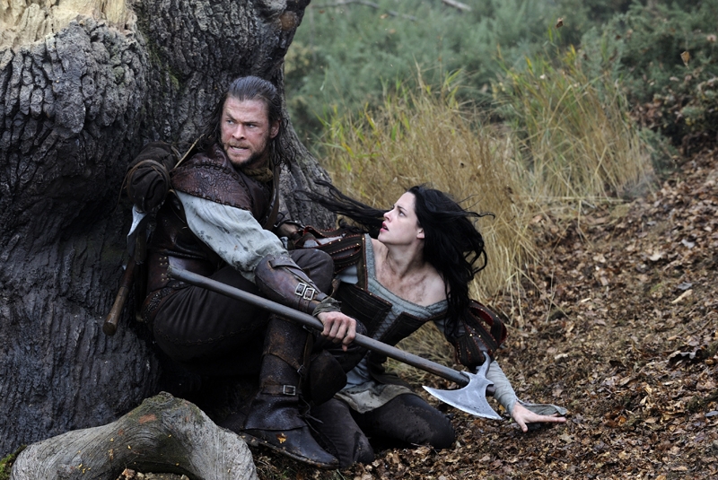 Snow White and the Hunstman image