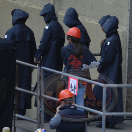 Star Trek cast in cloak and dagger on set